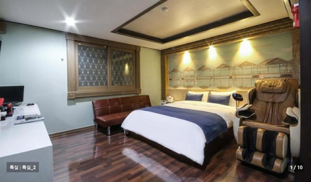 Sky Hotel Чханвон Экстерьер фото